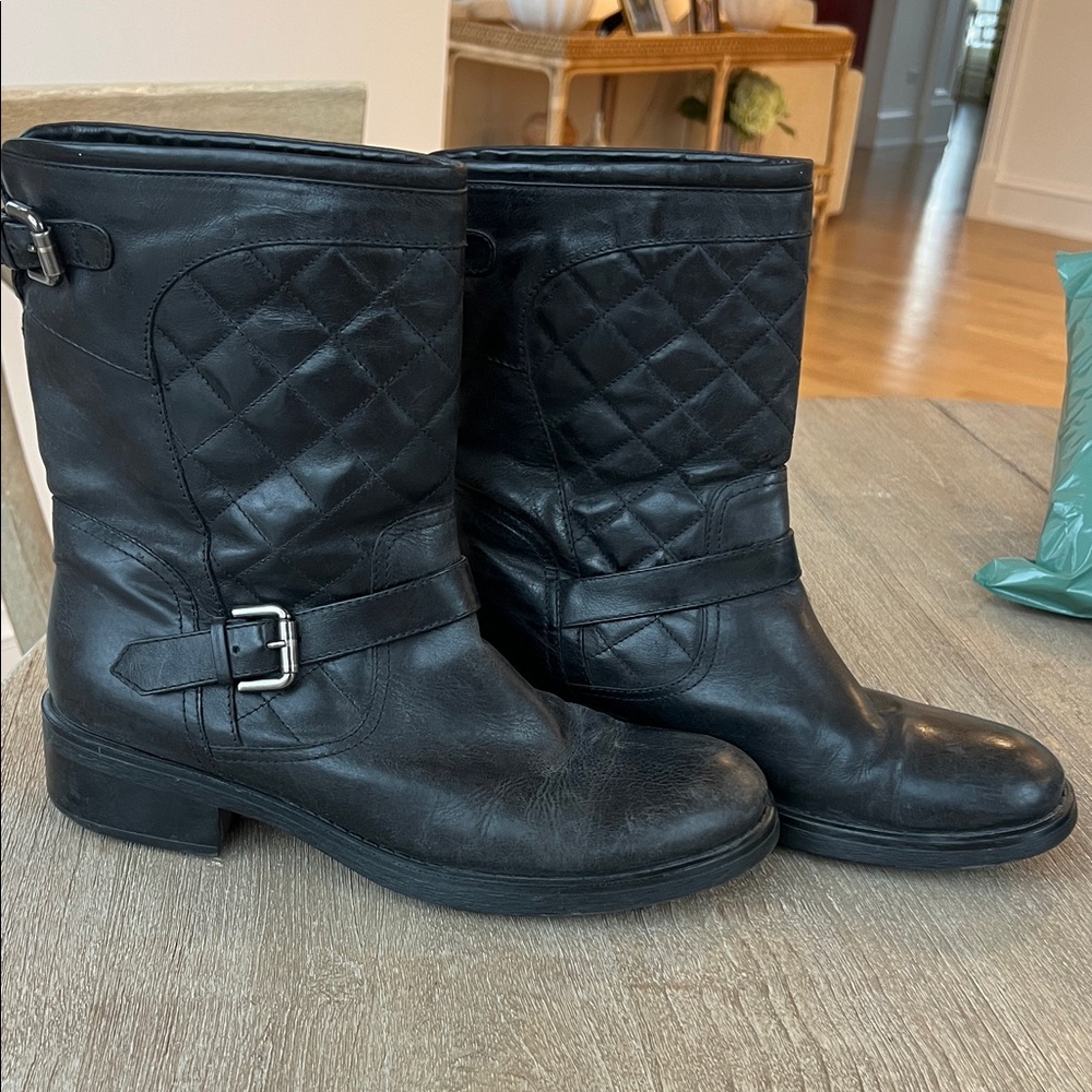 Aquatalia Black Quilted “leather” moto boots